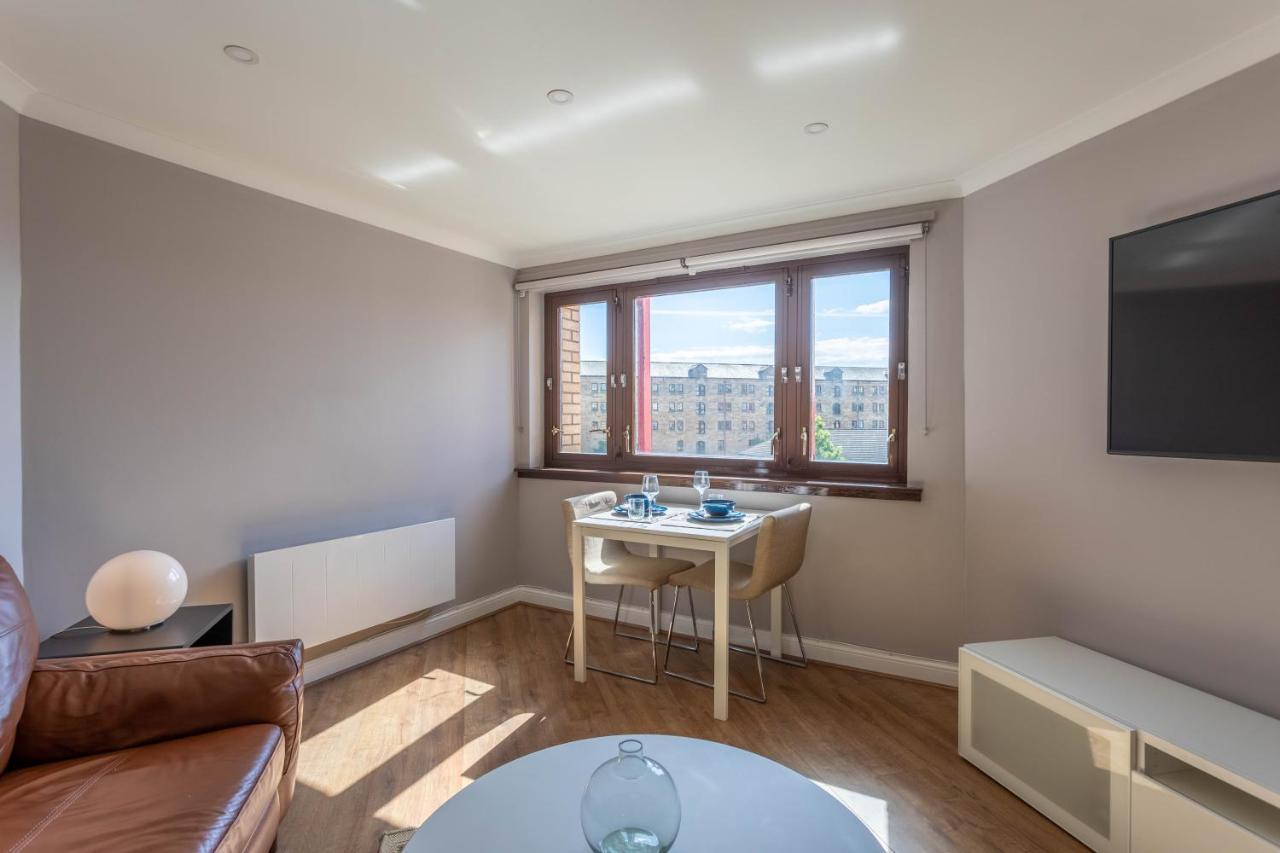 Stunning 1 Bed Merchant City Apartment With Parking Glasgow Exterior photo