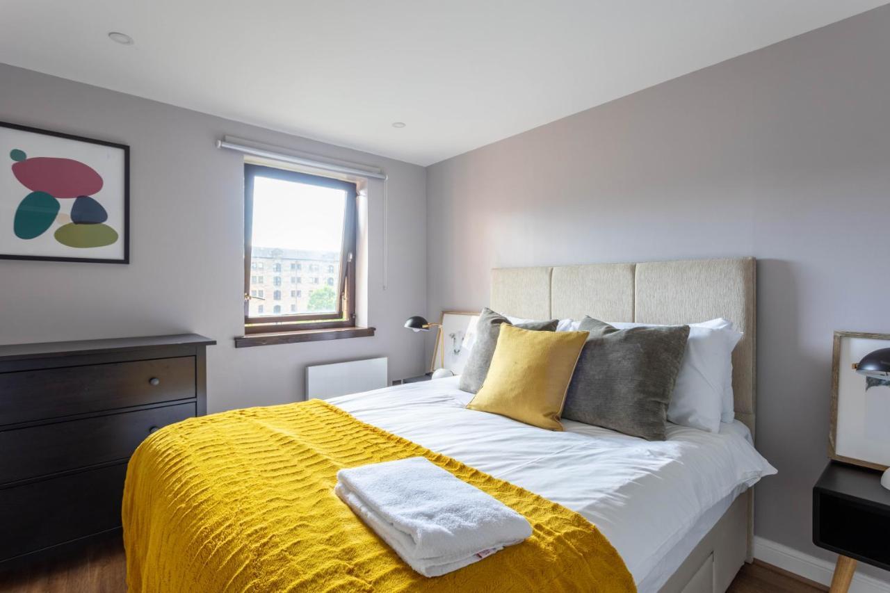 Stunning 1 Bed Merchant City Apartment With Parking Glasgow Exterior photo